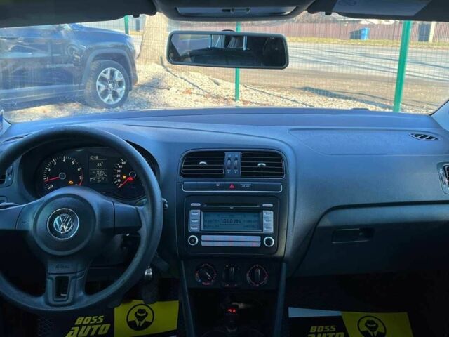 Сірий Фольксваген Поло, об'ємом двигуна 1.2 л та пробігом 175 тис. км за 6800 $, фото 9 на Automoto.ua