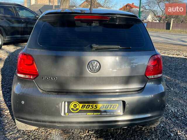 Сірий Фольксваген Поло, об'ємом двигуна 1.2 л та пробігом 175 тис. км за 6800 $, фото 5 на Automoto.ua