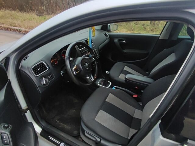 Сірий Фольксваген Поло, об'ємом двигуна 1.2 л та пробігом 223 тис. км за 5600 $, фото 6 на Automoto.ua