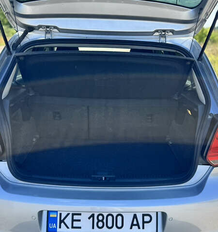 Сірий Фольксваген Поло, об'ємом двигуна 1.6 л та пробігом 296 тис. км за 7800 $, фото 20 на Automoto.ua