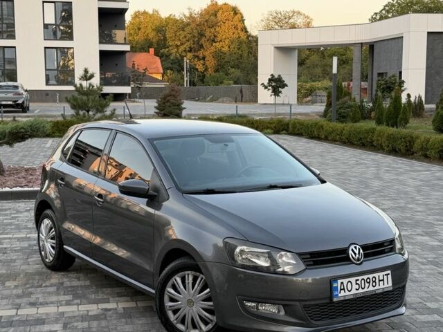 Сірий Фольксваген Поло, об'ємом двигуна 1.4 л та пробігом 120 тис. км за 7499 $, фото 6 на Automoto.ua