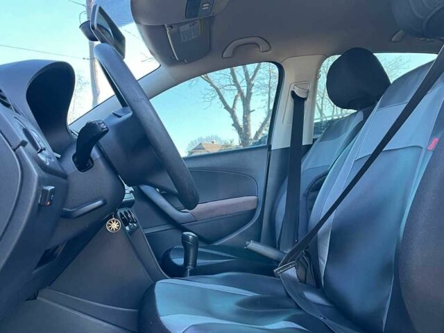 Сірий Фольксваген Поло, об'ємом двигуна 1.2 л та пробігом 175 тис. км за 6800 $, фото 8 на Automoto.ua