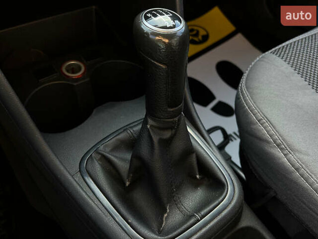 Серый Фольксваген Поло, объемом двигателя 1.39 л и пробегом 273 тыс. км за 5900 $, фото 13 на Automoto.ua