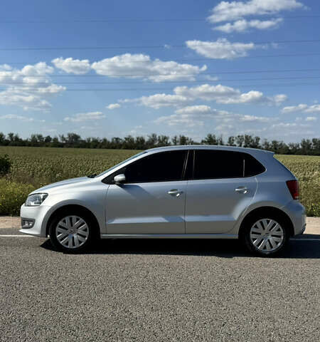Сірий Фольксваген Поло, об'ємом двигуна 1.6 л та пробігом 296 тис. км за 7800 $, фото 7 на Automoto.ua