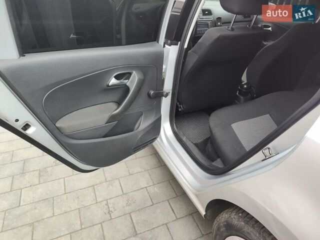 Сірий Фольксваген Поло, об'ємом двигуна 1.6 л та пробігом 280 тис. км за 6700 $, фото 5 на Automoto.ua