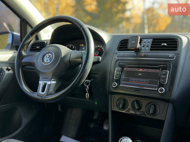 Серый Фольксваген Поло, объемом двигателя 1.39 л и пробегом 273 тыс. км за 5900 $, фото 15 на Automoto.ua