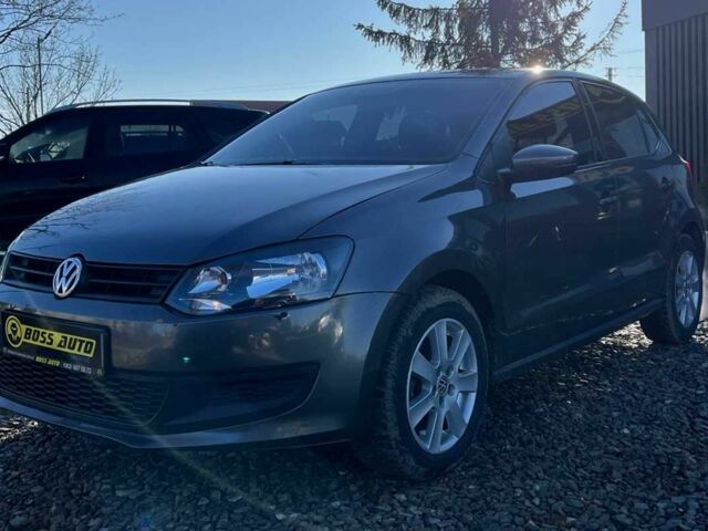 Сірий Фольксваген Поло, об'ємом двигуна 1.2 л та пробігом 175 тис. км за 6800 $, фото 2 на Automoto.ua