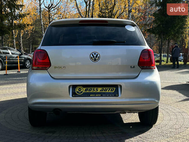 Серый Фольксваген Поло, объемом двигателя 1.39 л и пробегом 273 тыс. км за 5900 $, фото 5 на Automoto.ua