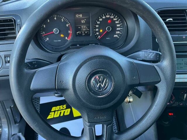 Сірий Фольксваген Поло, об'ємом двигуна 1.2 л та пробігом 175 тис. км за 6800 $, фото 10 на Automoto.ua