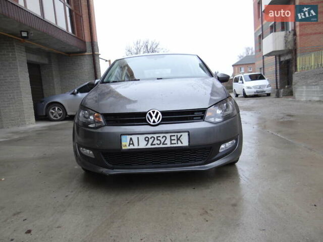 Сірий Фольксваген Поло, об'ємом двигуна 1.2 л та пробігом 277 тис. км за 4500 $, фото 3 на Automoto.ua