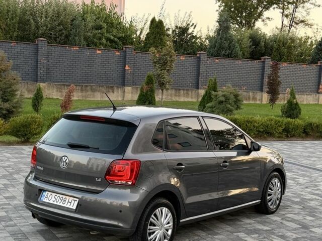 Сірий Фольксваген Поло, об'ємом двигуна 1.4 л та пробігом 120 тис. км за 7499 $, фото 10 на Automoto.ua