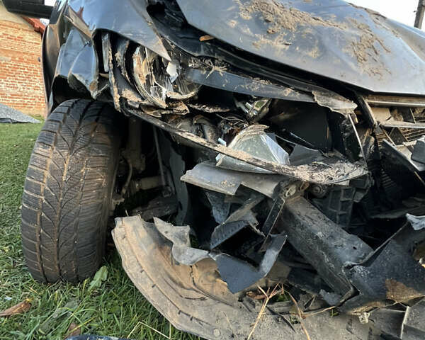 Серый Фольксваген Поло, объемом двигателя 1.6 л и пробегом 286 тыс. км за 3500 $, фото 2 на Automoto.ua