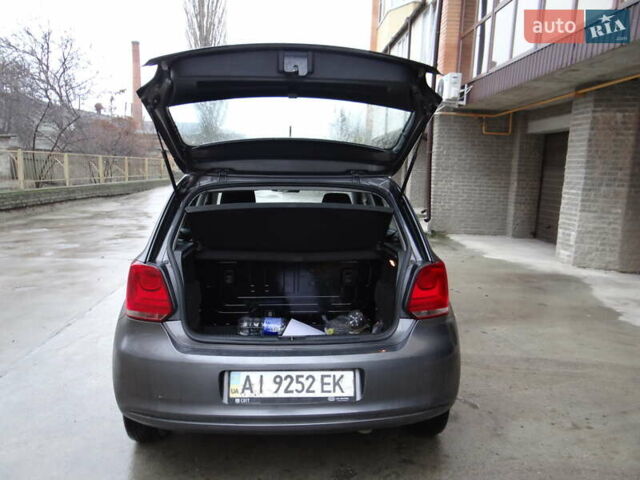 Сірий Фольксваген Поло, об'ємом двигуна 1.2 л та пробігом 277 тис. км за 4500 $, фото 14 на Automoto.ua