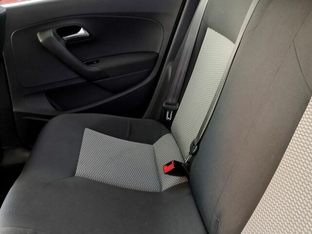 Сірий Фольксваген Поло, об'ємом двигуна 1.2 л та пробігом 175 тис. км за 6700 $, фото 19 на Automoto.ua