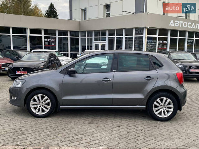 Сірий Фольксваген Поло, об'ємом двигуна 1.2 л та пробігом 250 тис. км за 6300 $, фото 4 на Automoto.ua