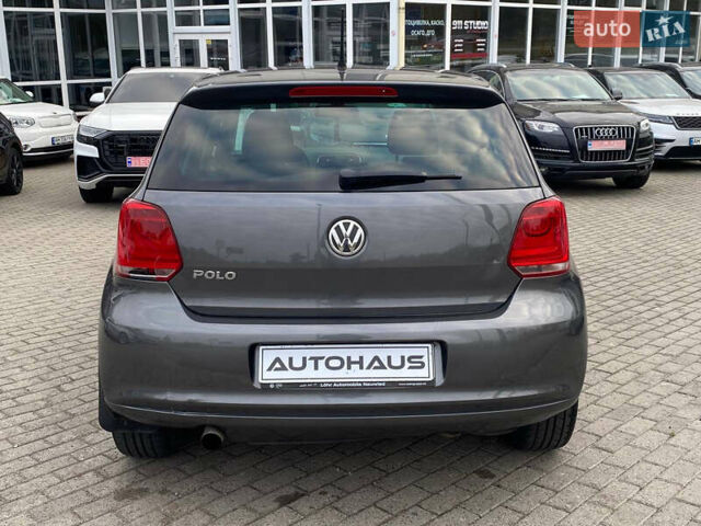 Сірий Фольксваген Поло, об'ємом двигуна 1.2 л та пробігом 250 тис. км за 6300 $, фото 6 на Automoto.ua