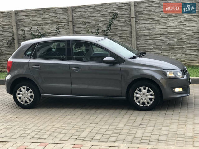 Серый Фольксваген Поло, объемом двигателя 1.39 л и пробегом 146 тыс. км за 7999 $, фото 13 на Automoto.ua