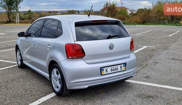 Серый Фольксваген Поло, объемом двигателя 1.2 л и пробегом 210 тыс. км за 6299 $, фото 8 на Automoto.ua