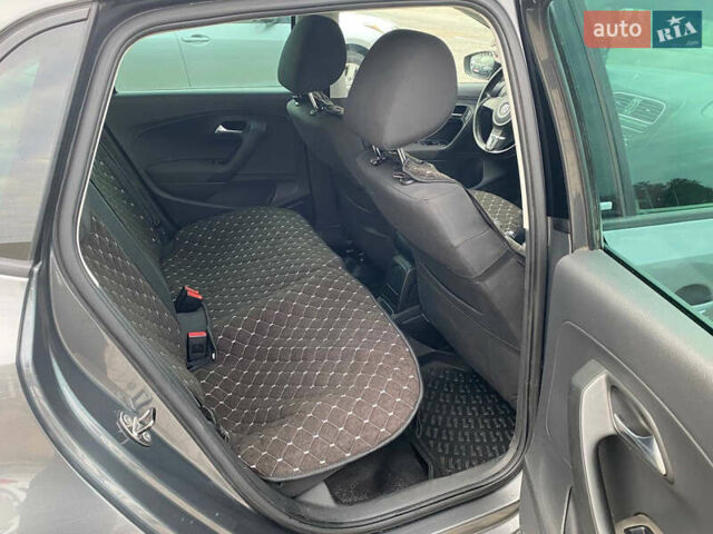 Сірий Фольксваген Поло, об'ємом двигуна 1.2 л та пробігом 250 тис. км за 6300 $, фото 11 на Automoto.ua