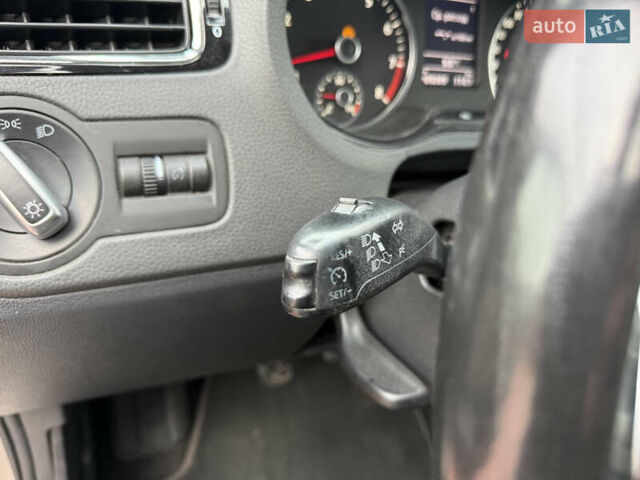 Сірий Фольксваген Поло, об'ємом двигуна 1.6 л та пробігом 209 тис. км за 6999 $, фото 32 на Automoto.ua