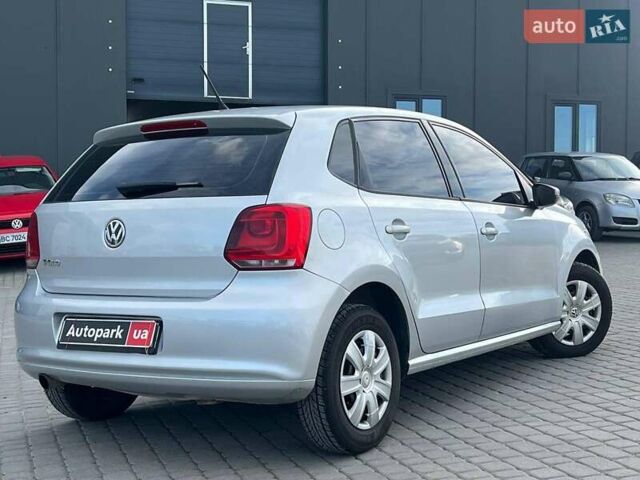 Серый Фольксваген Поло, объемом двигателя 1.4 л и пробегом 195 тыс. км за 6490 $, фото 8 на Automoto.ua