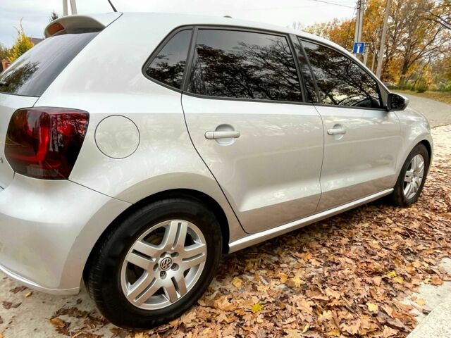 Серый Фольксваген Поло, объемом двигателя 1.2 л и пробегом 152 тыс. км за 5700 $, фото 7 на Automoto.ua