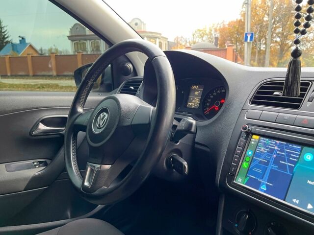 Серый Фольксваген Поло, объемом двигателя 1.2 л и пробегом 152 тыс. км за 5700 $, фото 20 на Automoto.ua