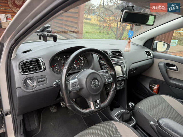 Сірий Фольксваген Поло, об'ємом двигуна 1.6 л та пробігом 209 тис. км за 6999 $, фото 40 на Automoto.ua