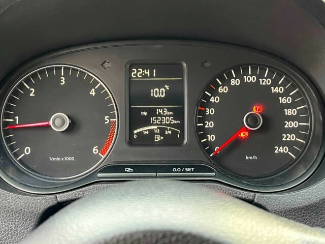 Серый Фольксваген Поло, объемом двигателя 1.2 л и пробегом 152 тыс. км за 5700 $, фото 18 на Automoto.ua