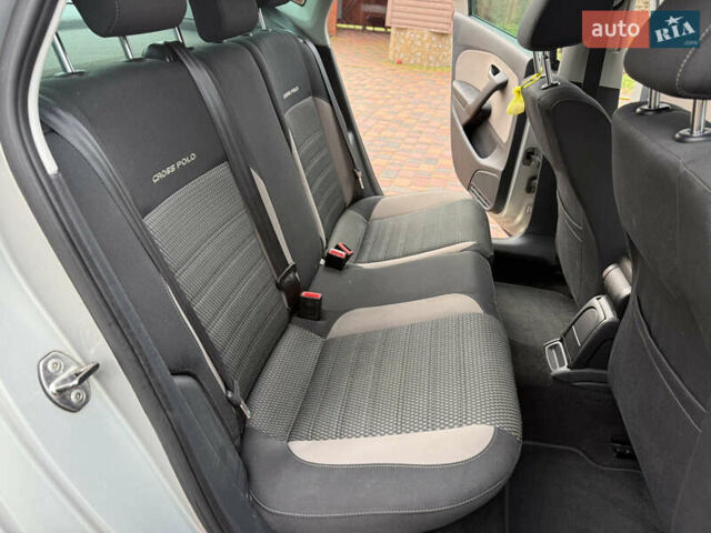 Сірий Фольксваген Поло, об'ємом двигуна 1.6 л та пробігом 209 тис. км за 6999 $, фото 51 на Automoto.ua