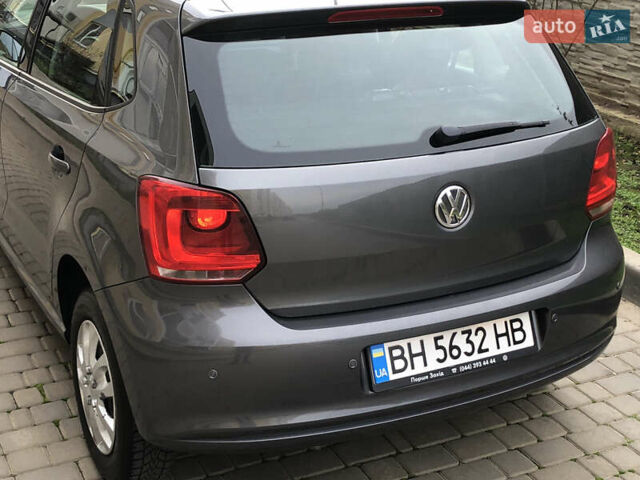 Серый Фольксваген Поло, объемом двигателя 1.39 л и пробегом 146 тыс. км за 7999 $, фото 8 на Automoto.ua