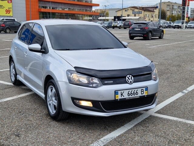 Сірий Фольксваген Поло, об'ємом двигуна 1.2 л та пробігом 210 тис. км за 6299 $, фото 1 на Automoto.ua