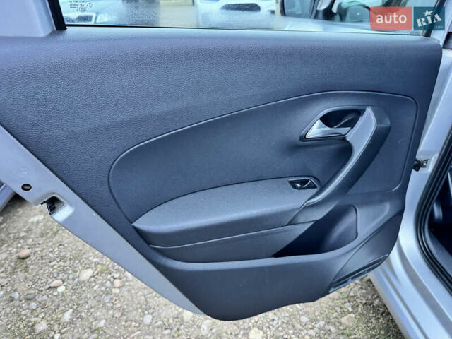Сірий Фольксваген Поло, об'ємом двигуна 1.6 л та пробігом 165 тис. км за 6550 $, фото 7 на Automoto.ua