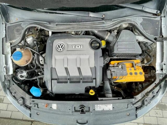 Серый Фольксваген Поло, объемом двигателя 1.2 л и пробегом 238 тыс. км за 5000 $, фото 22 на Automoto.ua