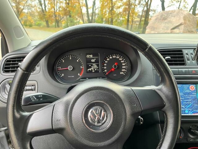 Серый Фольксваген Поло, объемом двигателя 1.2 л и пробегом 152 тыс. км за 5700 $, фото 15 на Automoto.ua