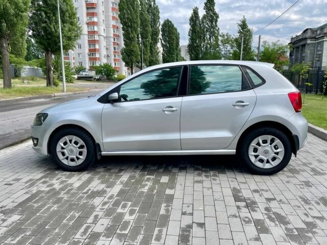 Серый Фольксваген Поло, объемом двигателя 1.2 л и пробегом 238 тыс. км за 5000 $, фото 9 на Automoto.ua