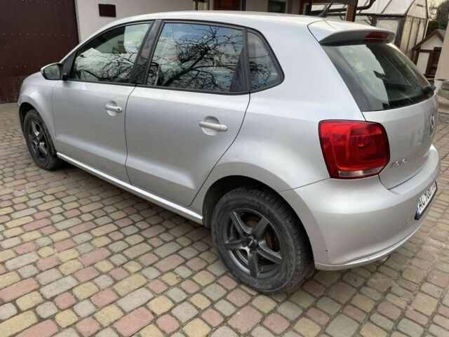 Серый Фольксваген Поло, объемом двигателя 1.4 л и пробегом 250 тыс. км за 5700 $, фото 3 на Automoto.ua