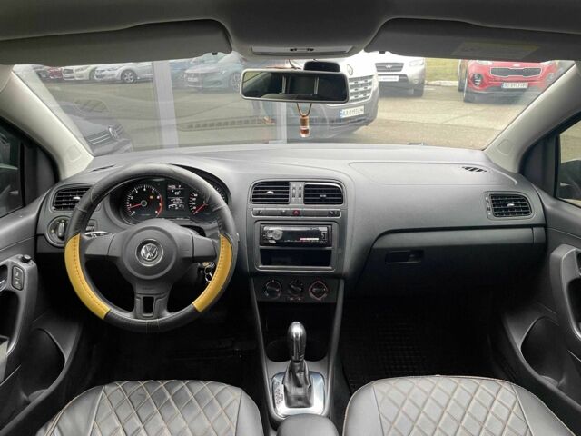 Серый Фольксваген Поло, объемом двигателя 1.4 л и пробегом 253 тыс. км за 9390 $, фото 12 на Automoto.ua