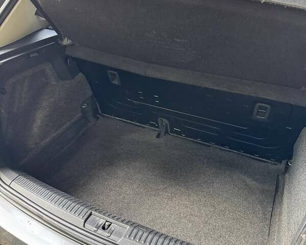 Серый Фольксваген Поло, объемом двигателя 1.4 л и пробегом 210 тыс. км за 7900 $, фото 23 на Automoto.ua