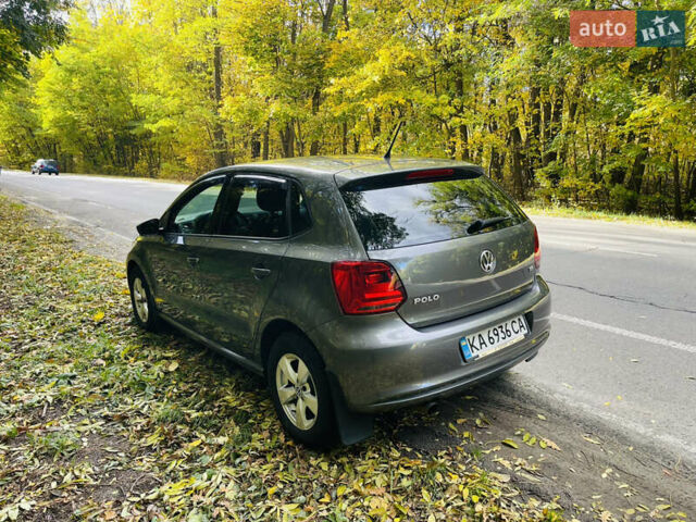 Серый Фольксваген Поло, объемом двигателя 1.39 л и пробегом 160 тыс. км за 8000 $, фото 16 на Automoto.ua
