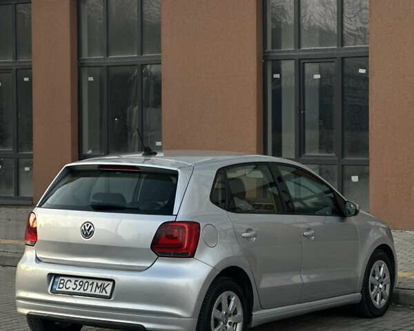 Серый Фольксваген Поло, объемом двигателя 1.2 л и пробегом 200 тыс. км за 5299 $, фото 16 на Automoto.ua