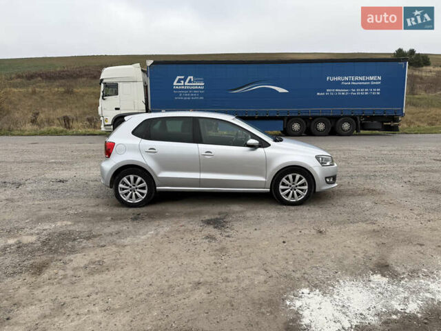 Серый Фольксваген Поло, объемом двигателя 1.6 л и пробегом 164 тыс. км за 9400 $, фото 7 на Automoto.ua