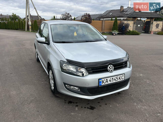 Фольксваген Поло 2013 в Борисполе на Automoto.ua Серый Фольксваген Поло, объемом двигателя 1.39 л и пробегом 202 тыс. км за 7800 $, фото 2 на Automoto.ua