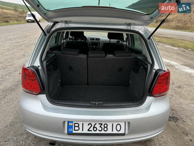 Серый Фольксваген Поло, объемом двигателя 1.6 л и пробегом 164 тыс. км за 9400 $, фото 23 на Automoto.ua