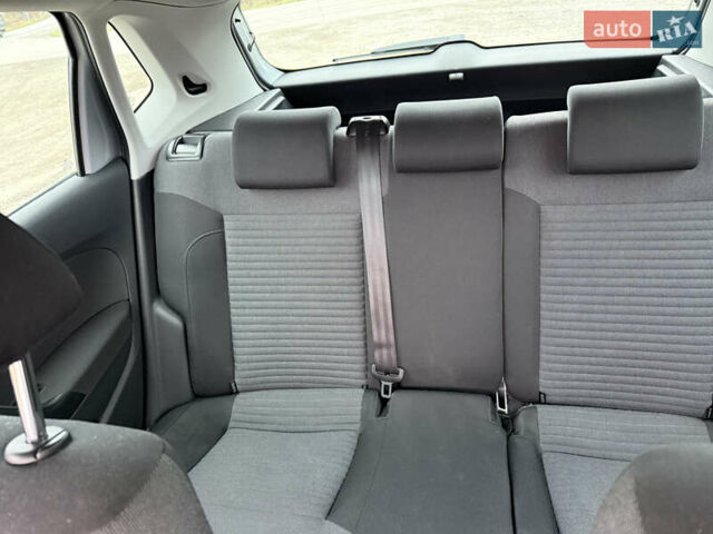 Серый Фольксваген Поло, объемом двигателя 1.6 л и пробегом 164 тыс. км за 9400 $, фото 38 на Automoto.ua