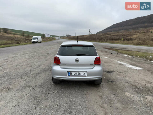 Серый Фольксваген Поло, объемом двигателя 1.6 л и пробегом 164 тыс. км за 9400 $, фото 11 на Automoto.ua