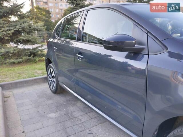 Серый Фольксваген Поло, объемом двигателя 1 л и пробегом 167 тыс. км за 6800 $, фото 2 на Automoto.ua