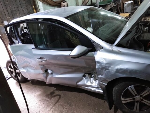 Серый Фольксваген Поло, объемом двигателя 1 л и пробегом 250 тыс. км за 3600 $, фото 6 на Automoto.ua