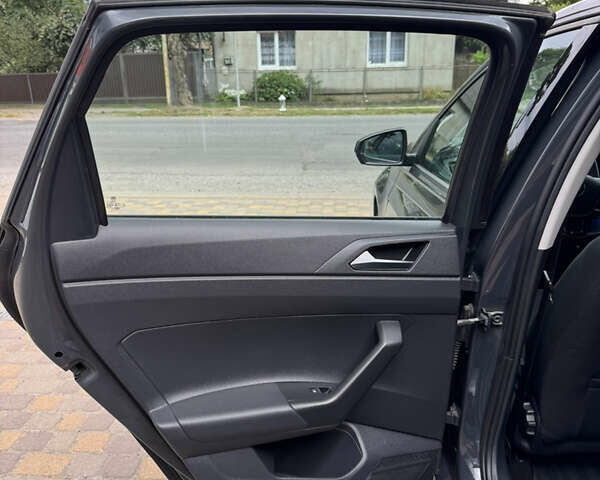 Серый Фольксваген Поло, объемом двигателя 1 л и пробегом 220 тыс. км за 14500 $, фото 22 на Automoto.ua