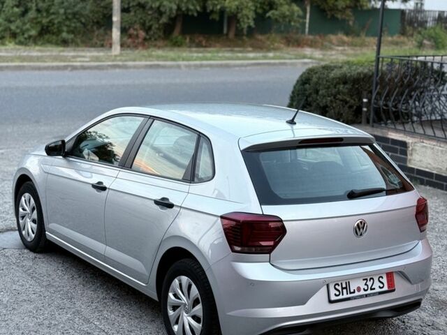 Сірий Фольксваген Поло, об'ємом двигуна 1.6 л та пробігом 203 тис. км за 17777 $, фото 6 на Automoto.ua